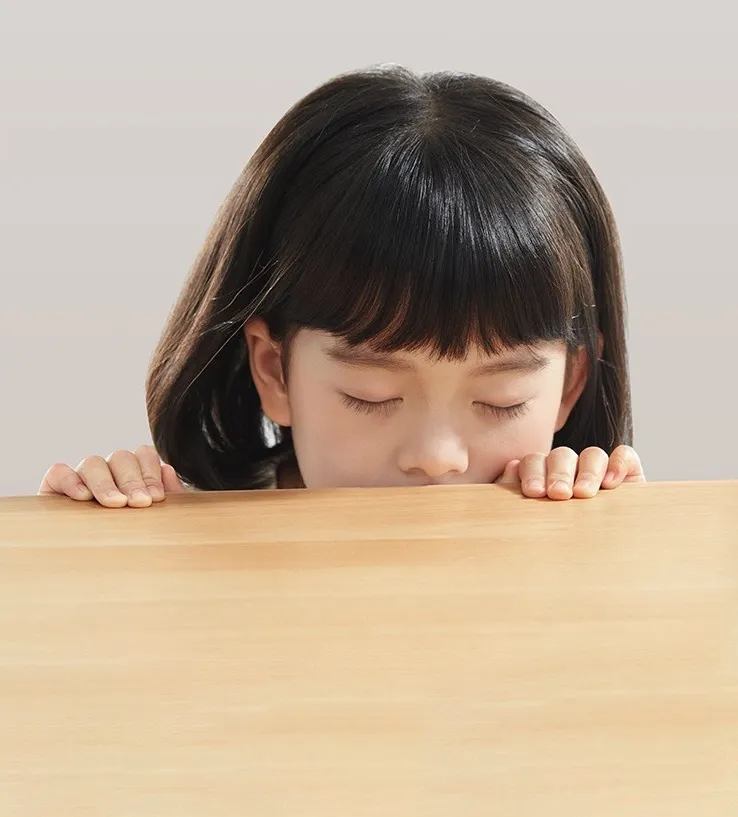 Góc bàn học được bo tròn đảm bảo an toàn cho trẻ
