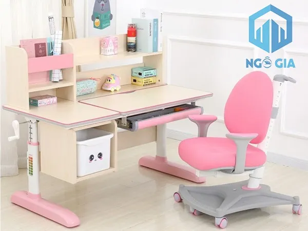 Bàn học thông minh bằng gỗ, màu sắc dễ thương cho bé gái