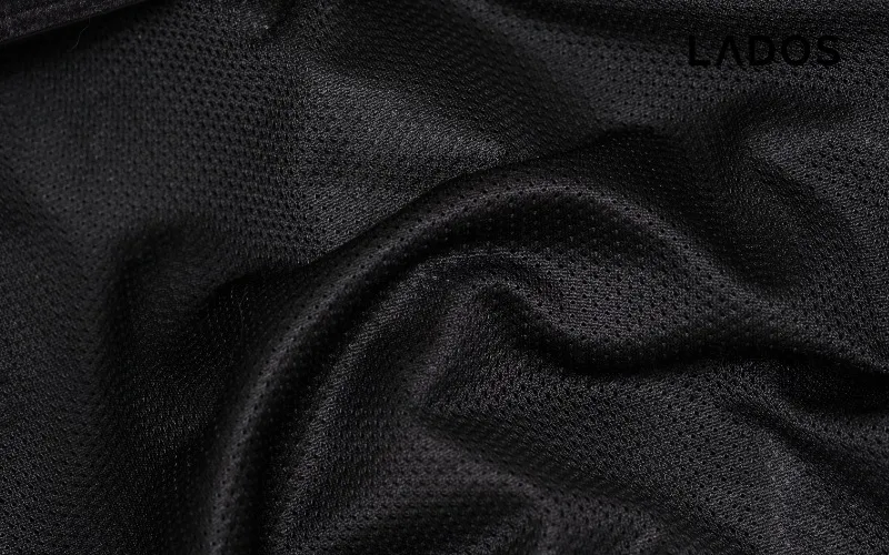 Chất liệu polyester có độ bền cao trong các sản phẩm