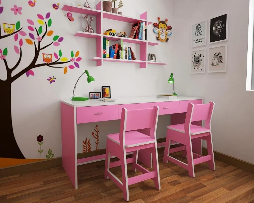 Bố trí bàn học cho bé 5 tuổi gần tường vững chắc